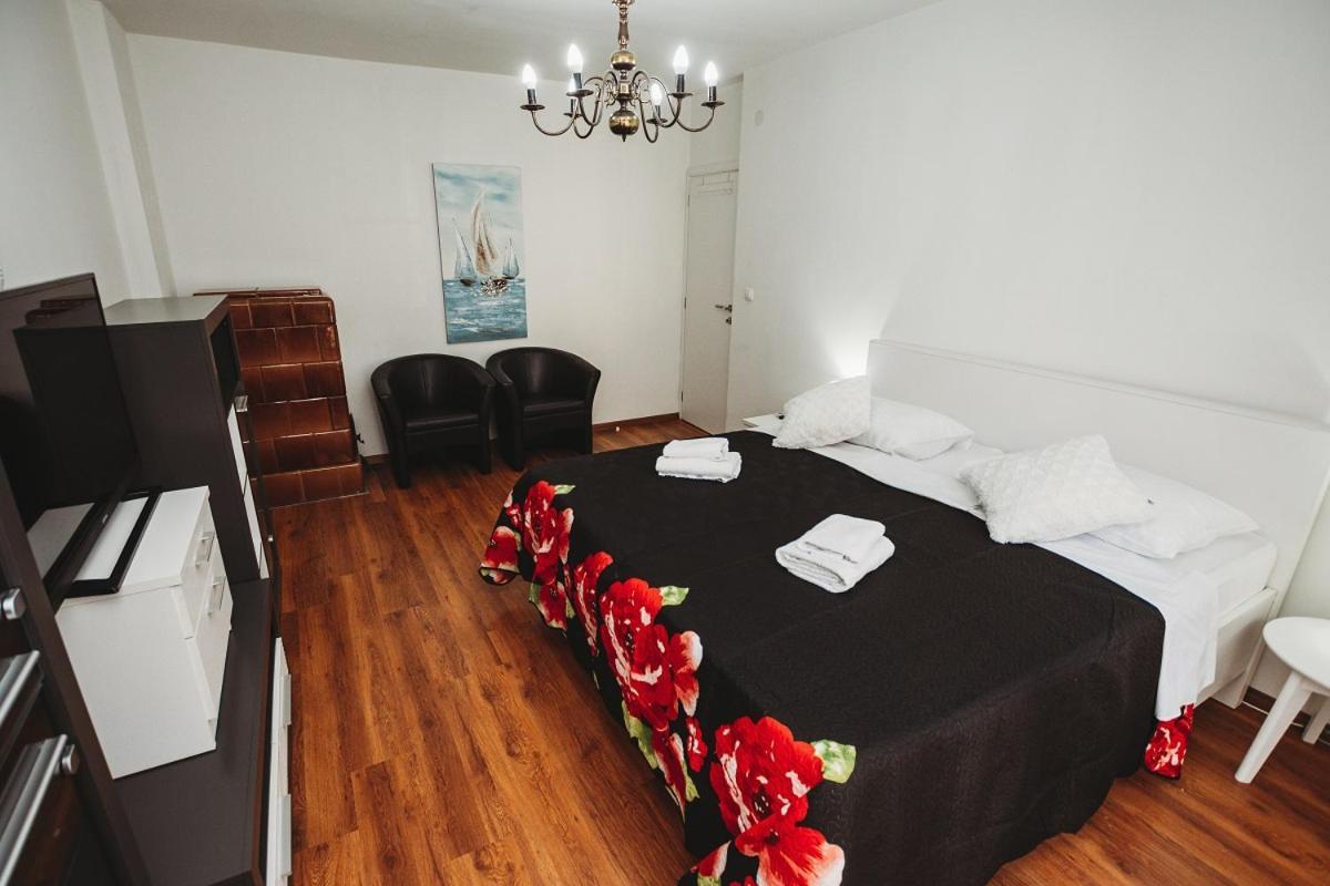 زادار Double And Single S Apartments المظهر الخارجي الصورة