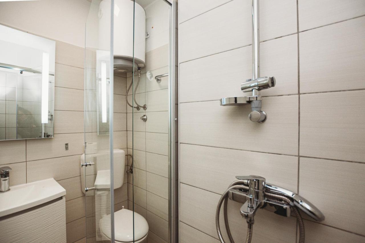 زادار Double And Single S Apartments المظهر الخارجي الصورة